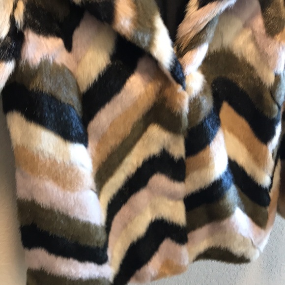 Patchwork multi toned faux fur coat - Picture 4 of 11